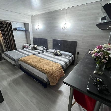 Штефан64 Apartment Chisinau Ngoại thất bức ảnh