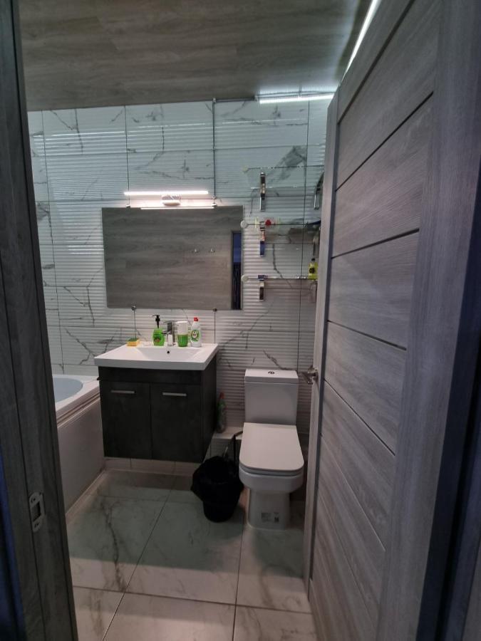 Штефан64 Apartment Chisinau Ngoại thất bức ảnh